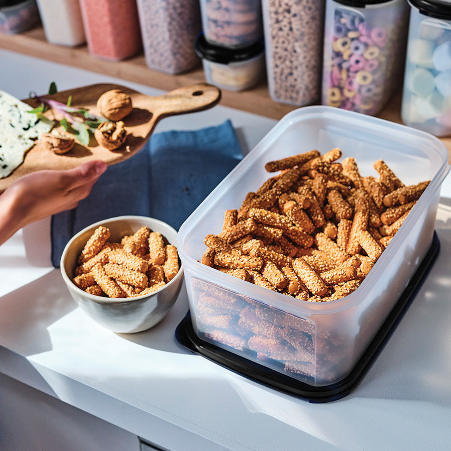 Tupperware? Modular Mates? Rectangle 3 | Food Container 27.25-cup / 6.5 L - Image 2