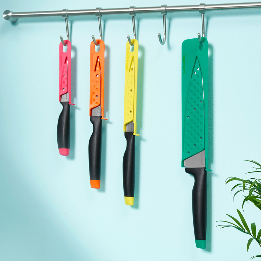 Tupperware? Amazing Series Serrated Utility Knife & Locking Sheath - Image 4